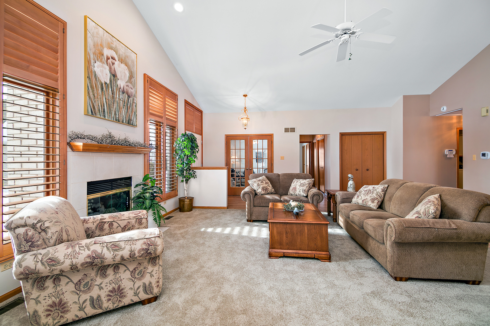 18227 Hummingbird Drive