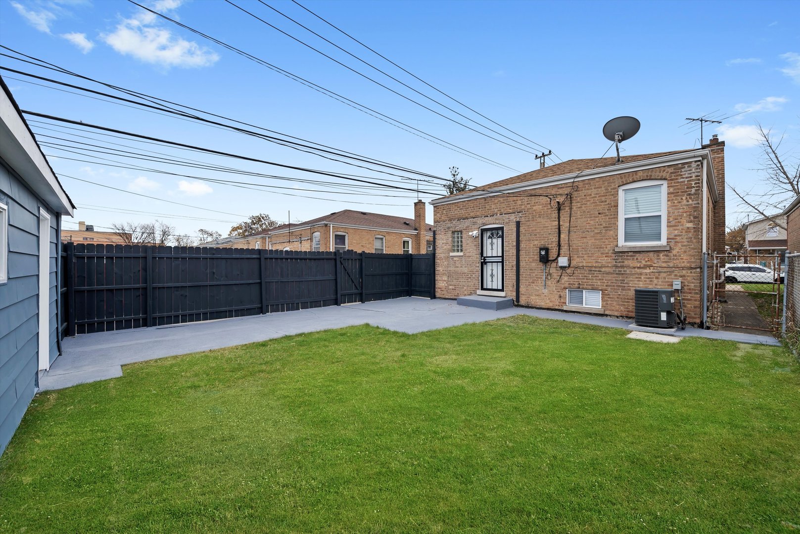 3542 W 77th Street