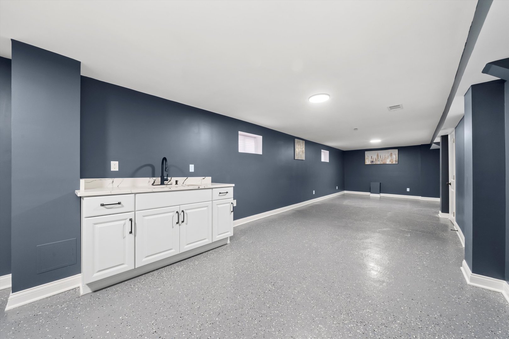 3542 W 77th Street