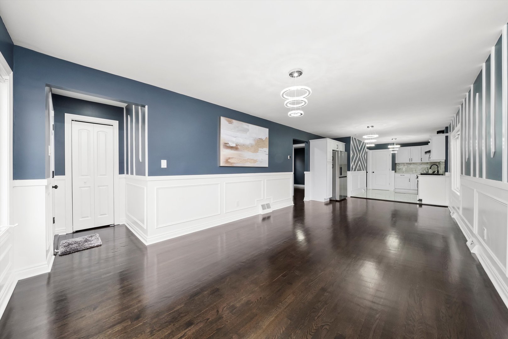 3542 W 77th Street