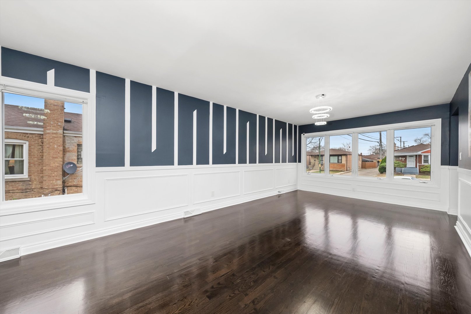 3542 W 77th Street