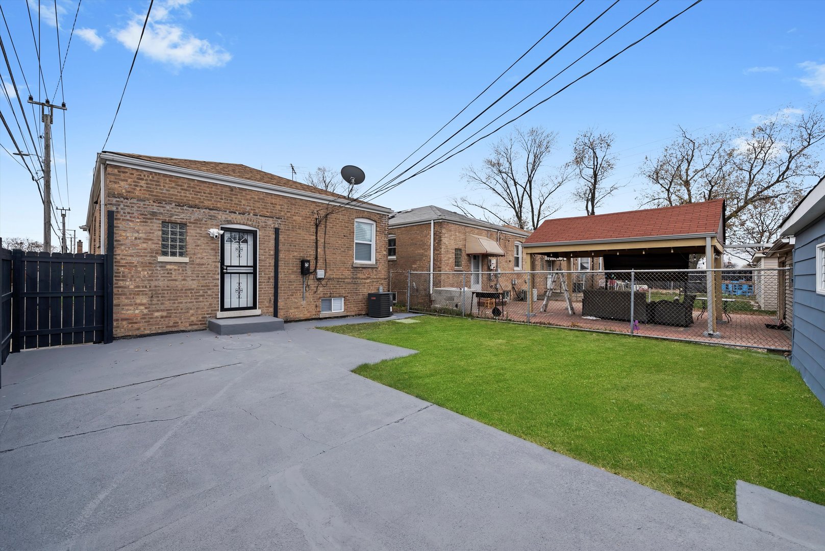 3542 W 77th Street