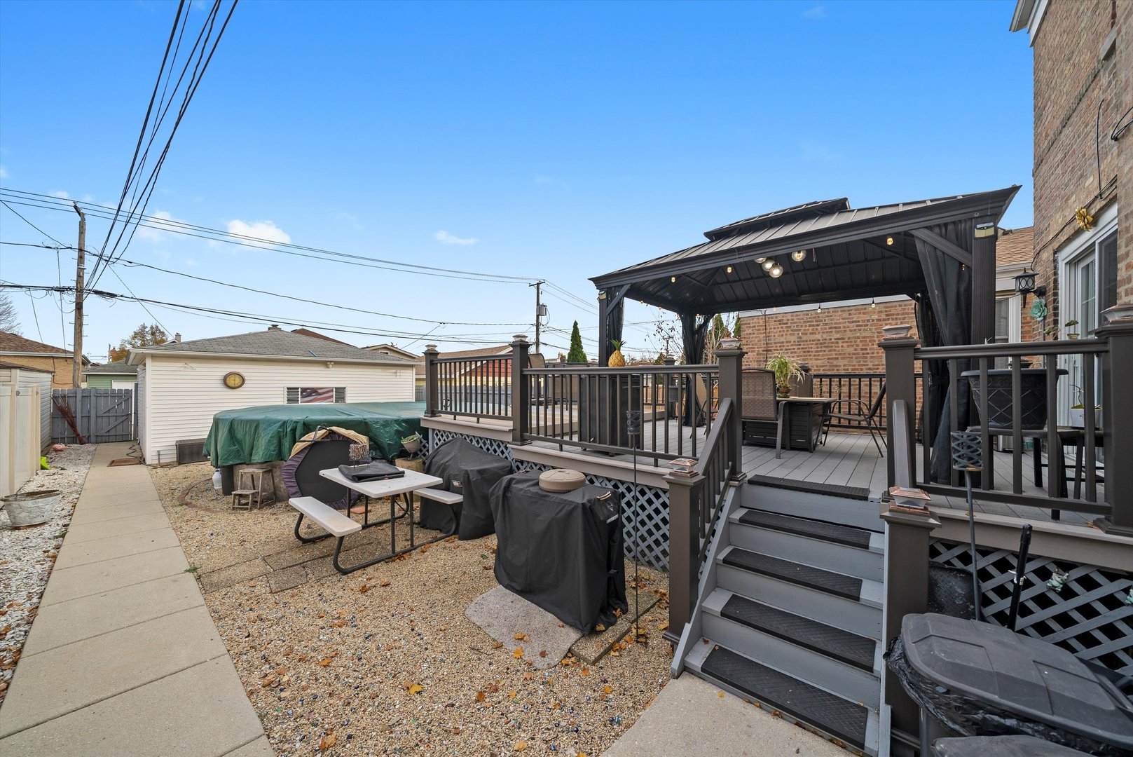 6123 S Meade Avenue