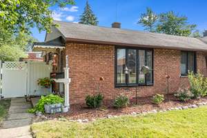 4001 W 90th Place
