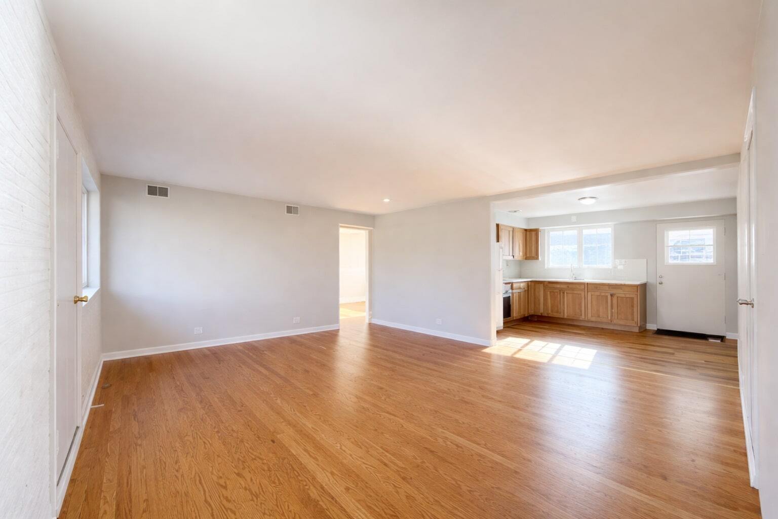 10 Garden Drive Unit: 8