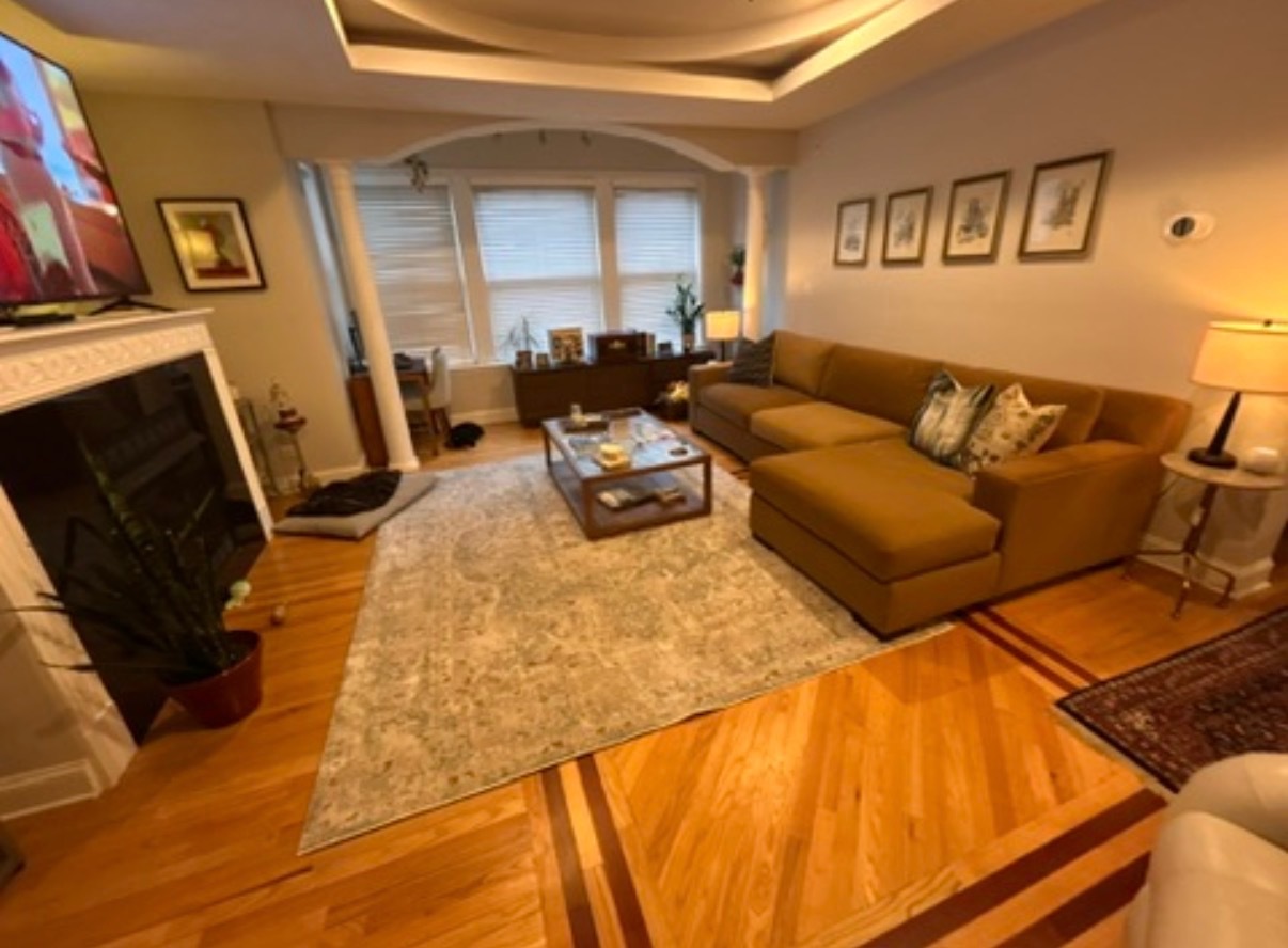 6912 N LAKEWOOD Avenue Unit: 2W