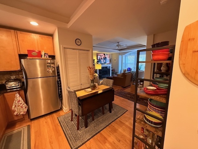6912 N LAKEWOOD Avenue Unit: 2W