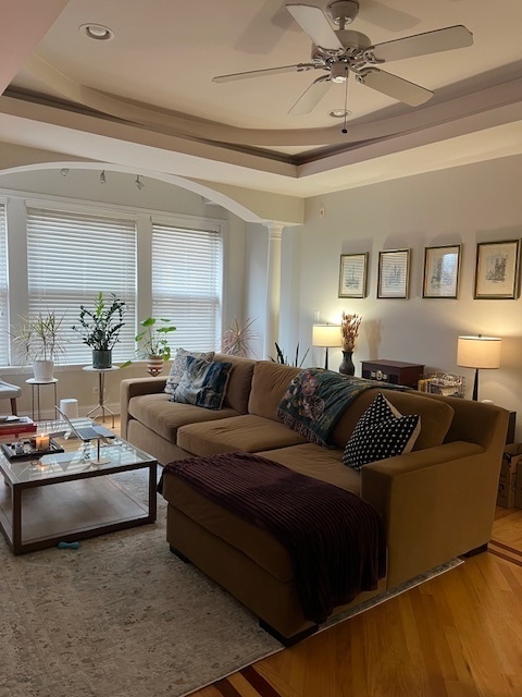 6912 N LAKEWOOD Avenue Unit: 2W