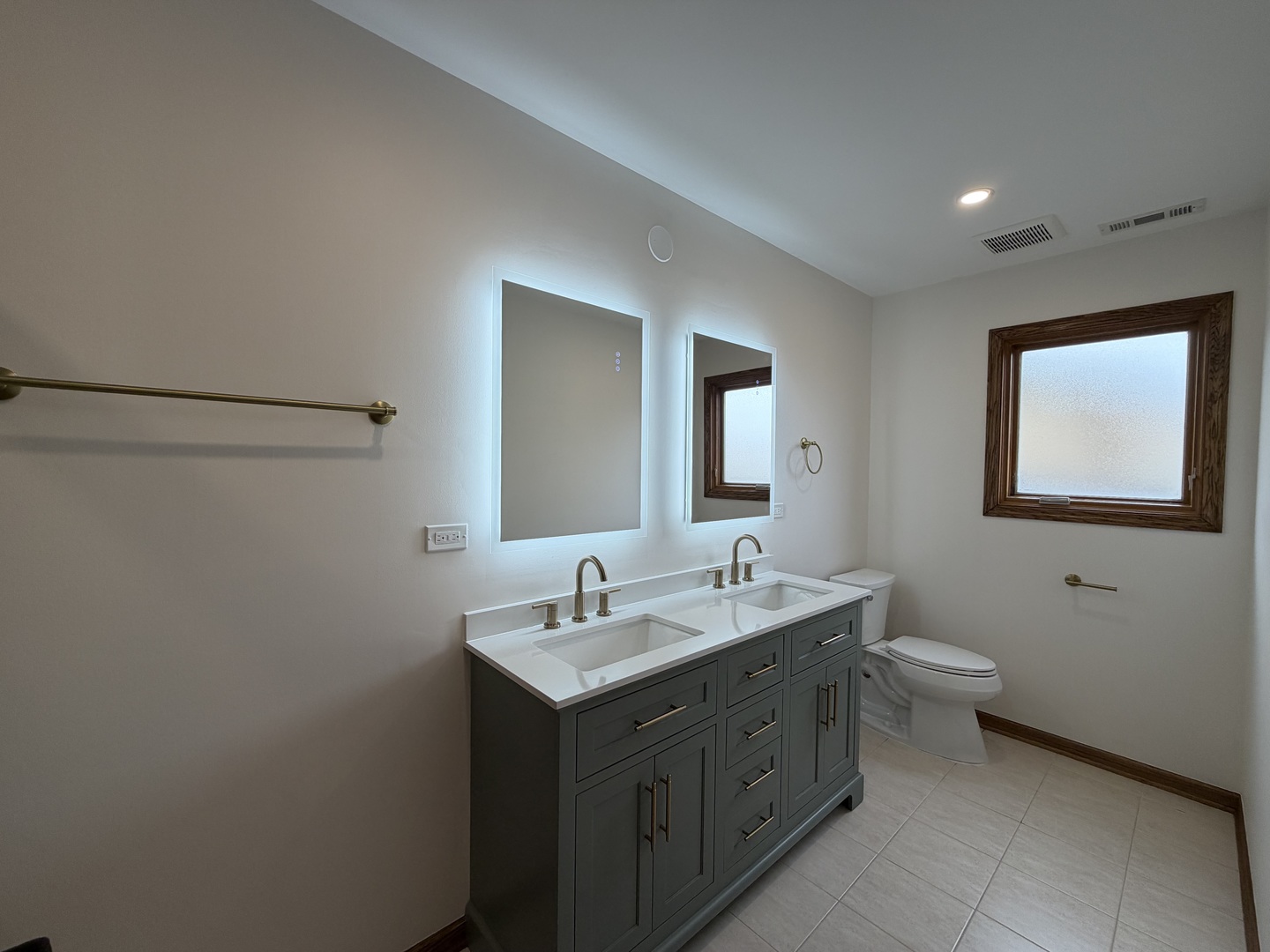 2825 73rd Avenue Unit: 2