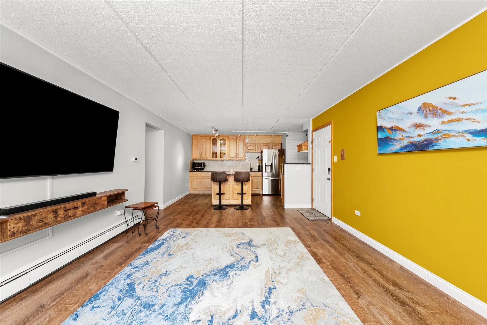7932 W 93rd Street Unit: 2A