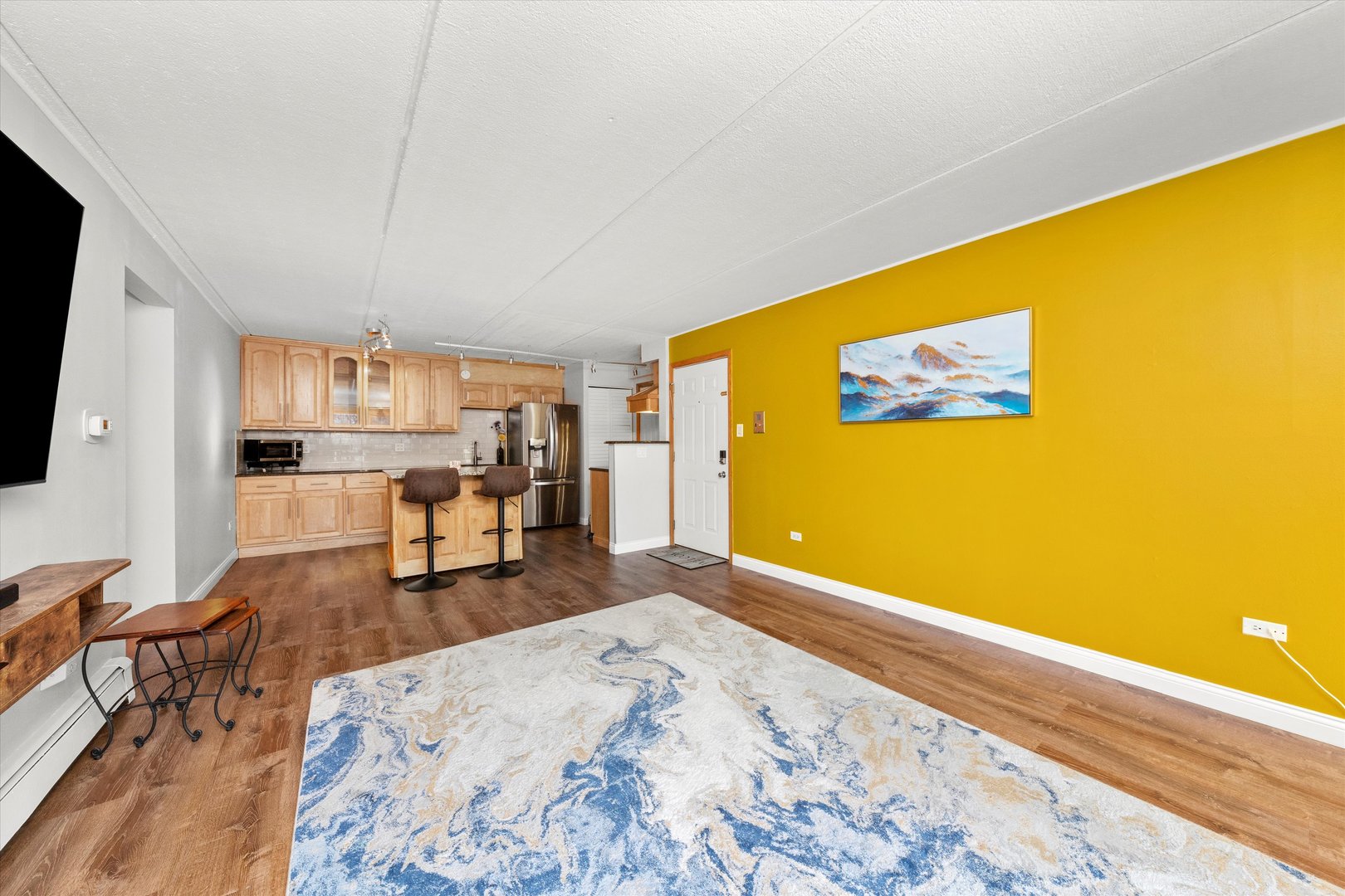 7932 W 93rd Street Unit: 2A
