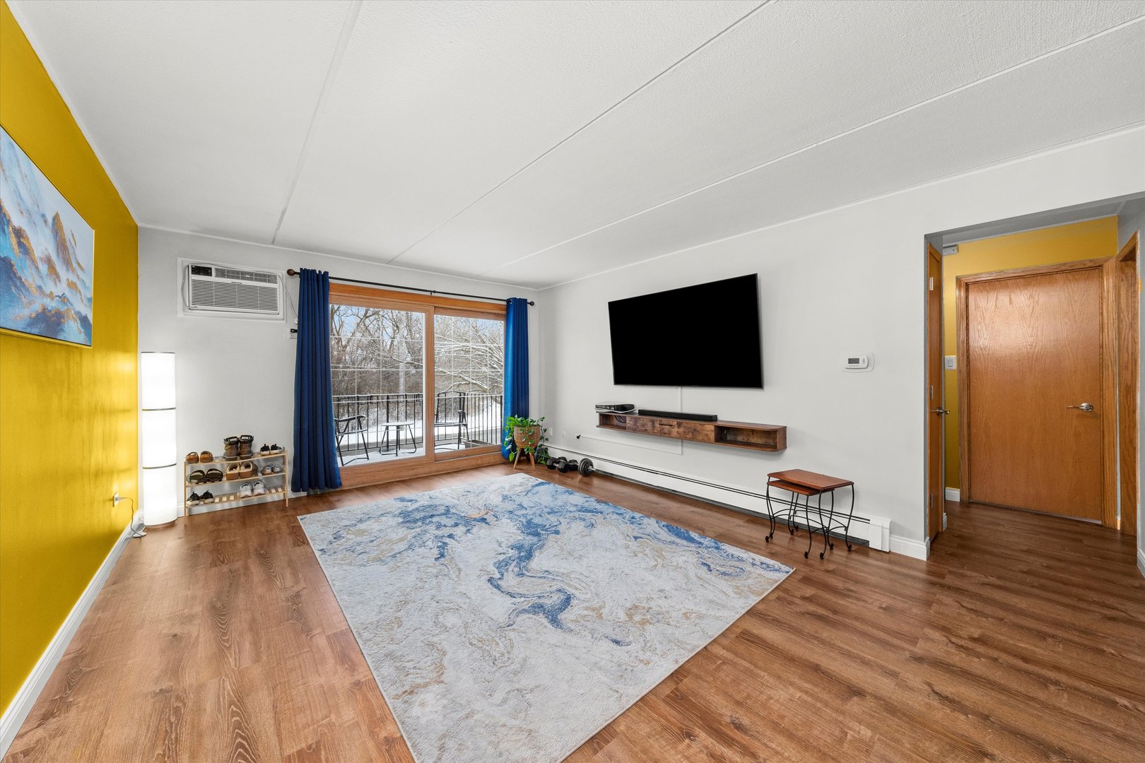 7932 W 93rd Street Unit: 2A