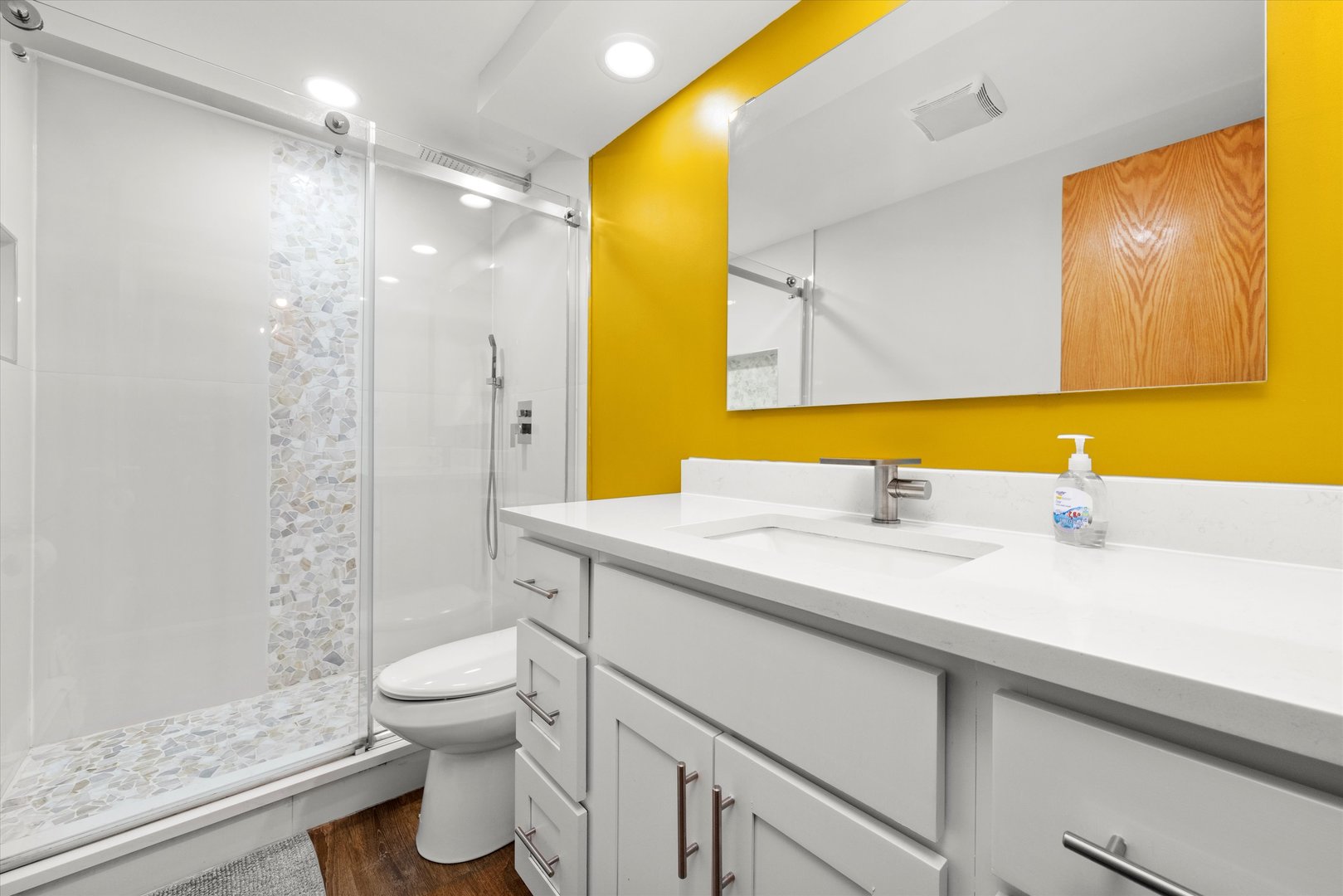 7932 W 93rd Street Unit: 2A