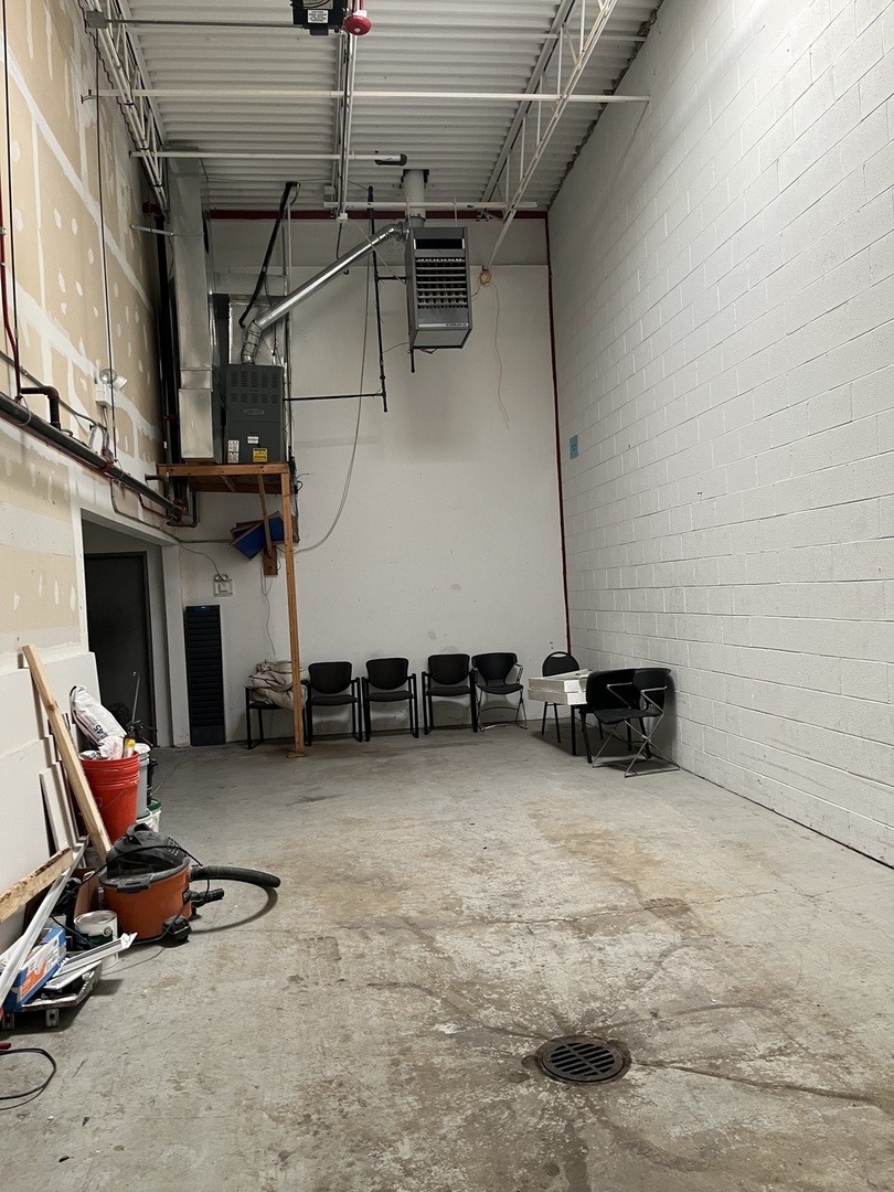 15426-15428 S 70th Court