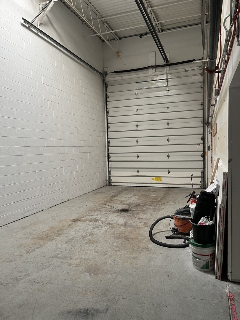 15426-15428 S 70th Court