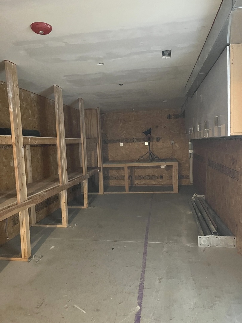 15426-15428 S 70th Court