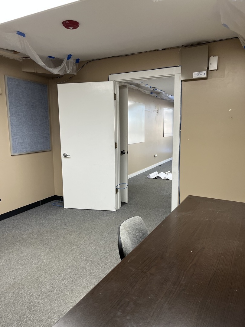 15426-15428 S 70th Court