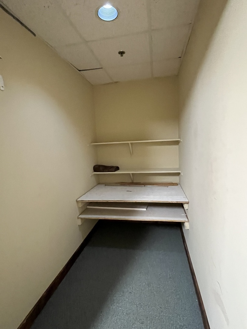 15426-15428 S 70th Court