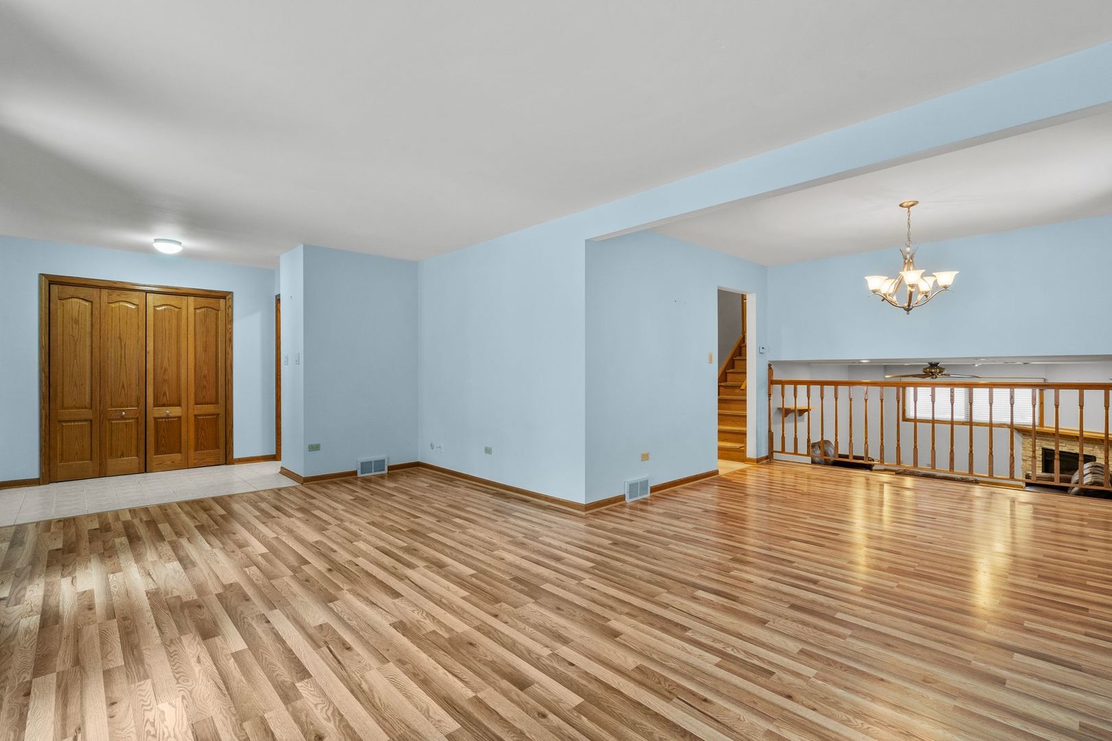 8545 Candlelight Drive