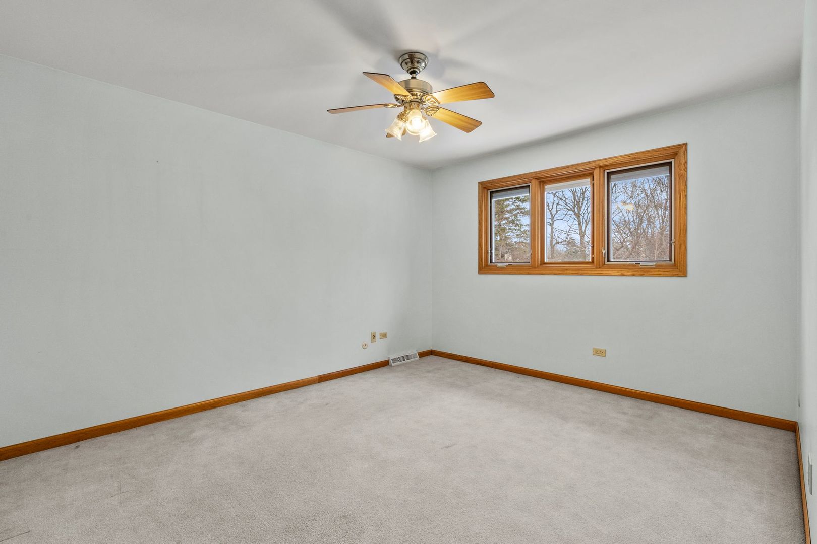 8545 Candlelight Drive