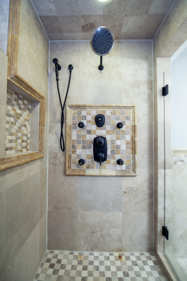 17966 S Hunt Club Drive