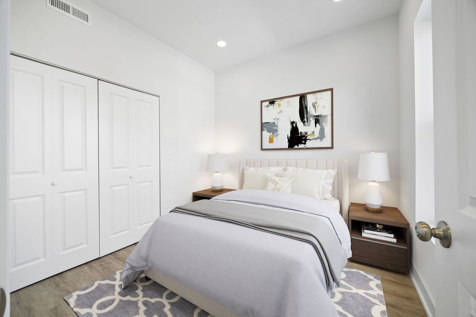 2741 W Belmont Avenue Unit: 1