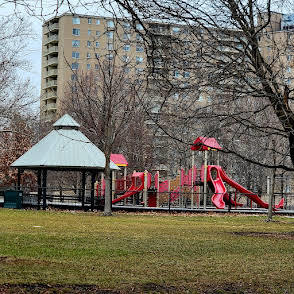 2827 W Lunt Avenue Unit: GARDEN