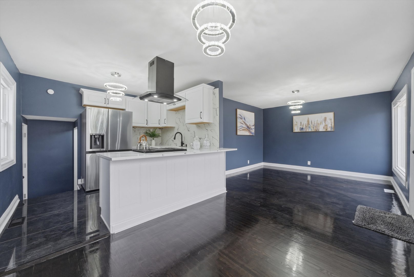 3910 W 85th Street