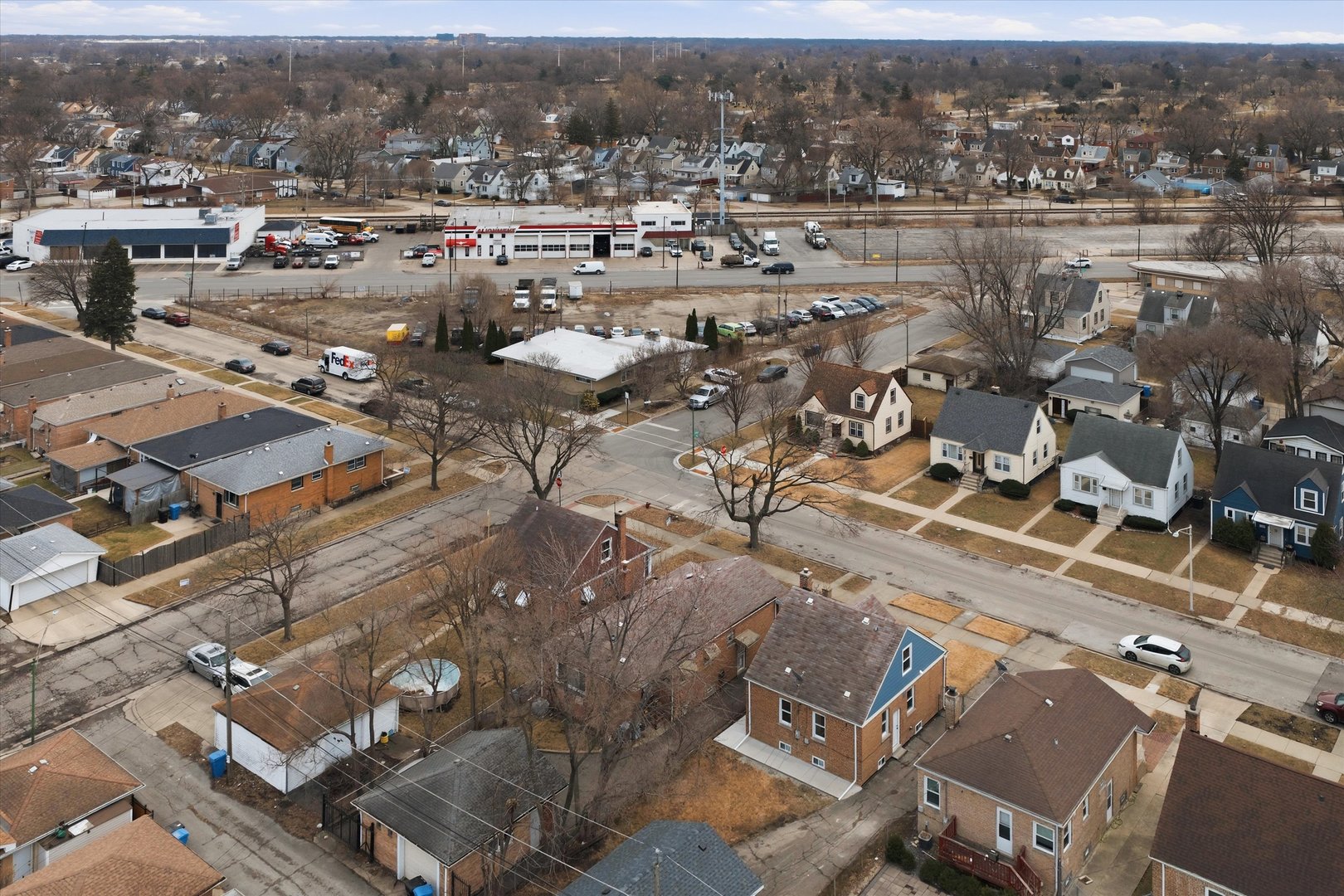 3910 W 85th Street