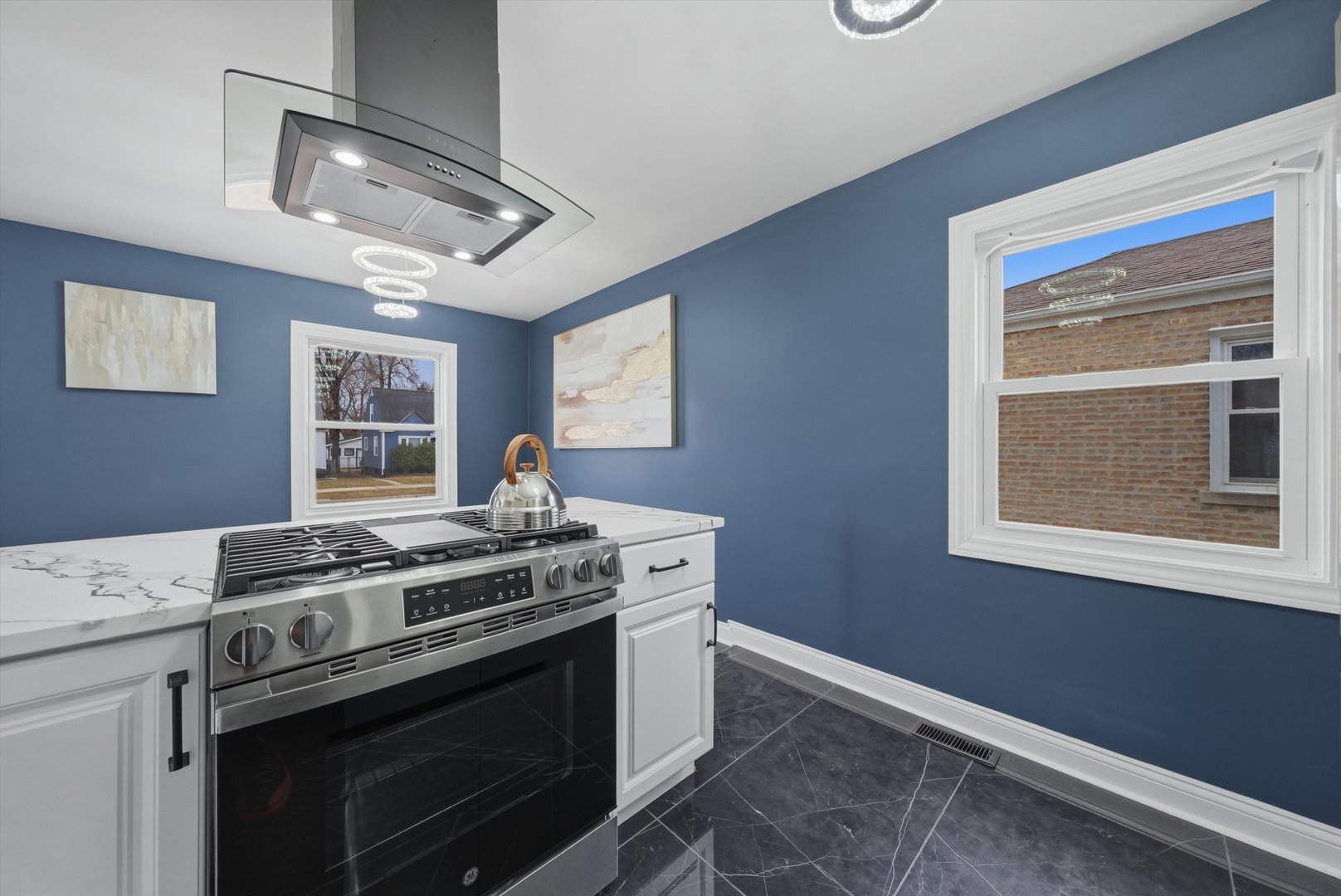 3910 W 85th Street