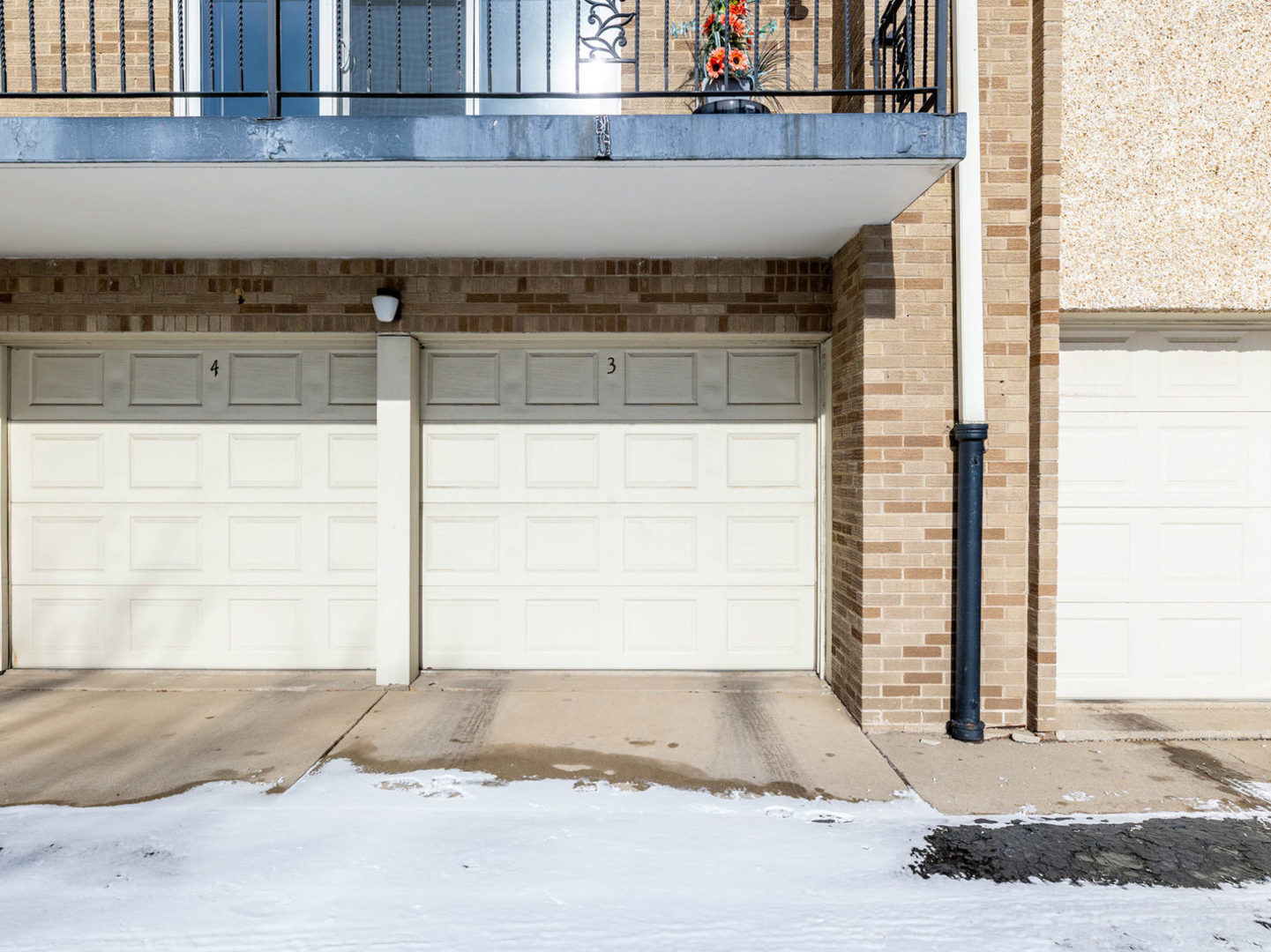 10117 S Cicero Avenue Unit: 206