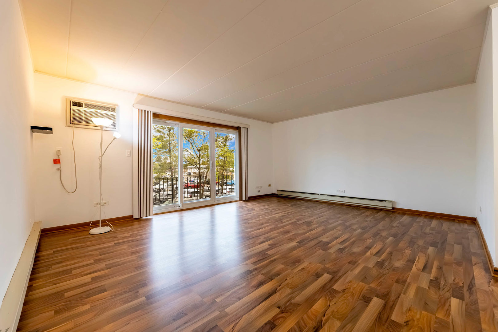 10117 S Cicero Avenue Unit: 206