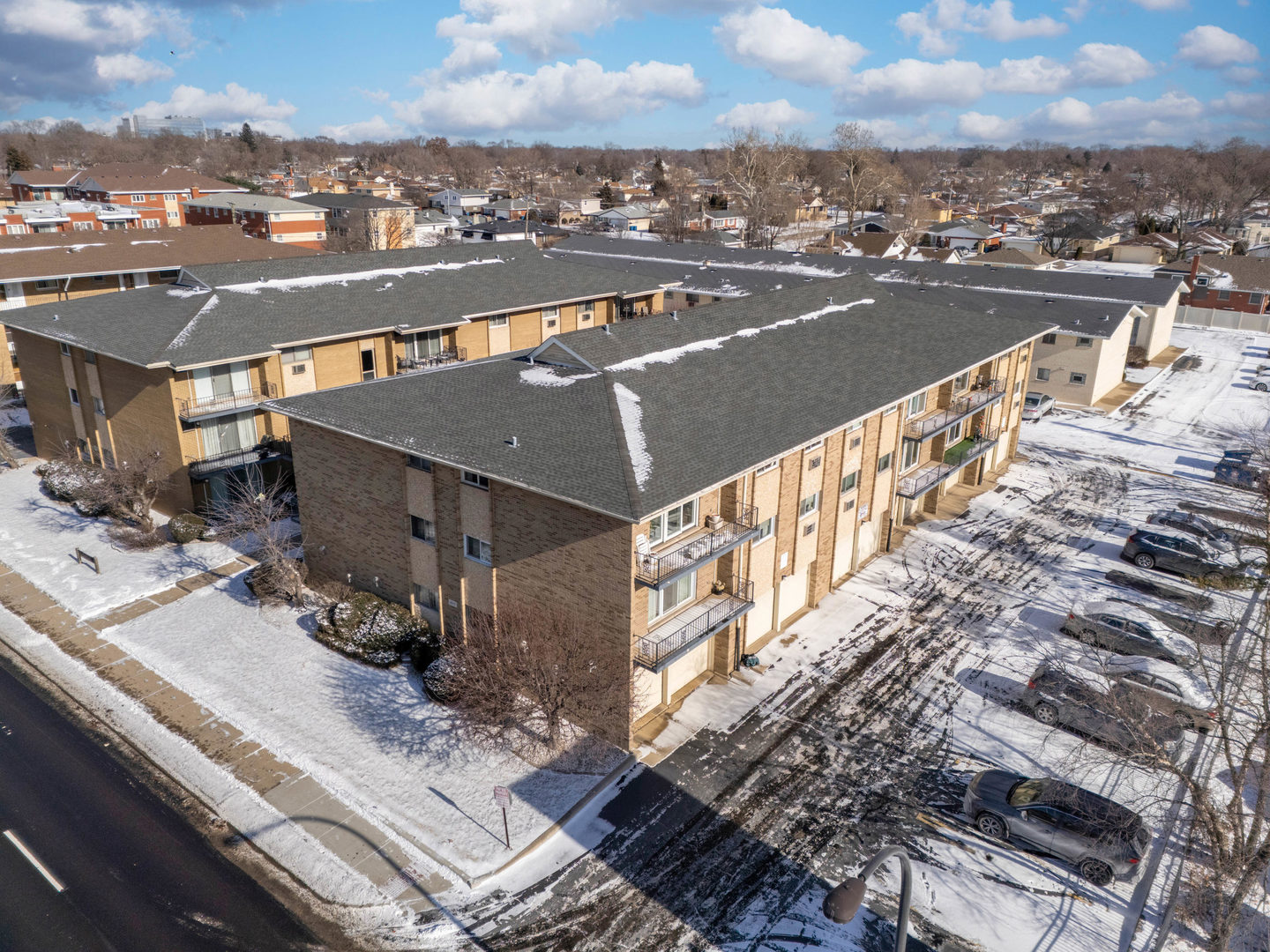 10117 S Cicero Avenue Unit: 206