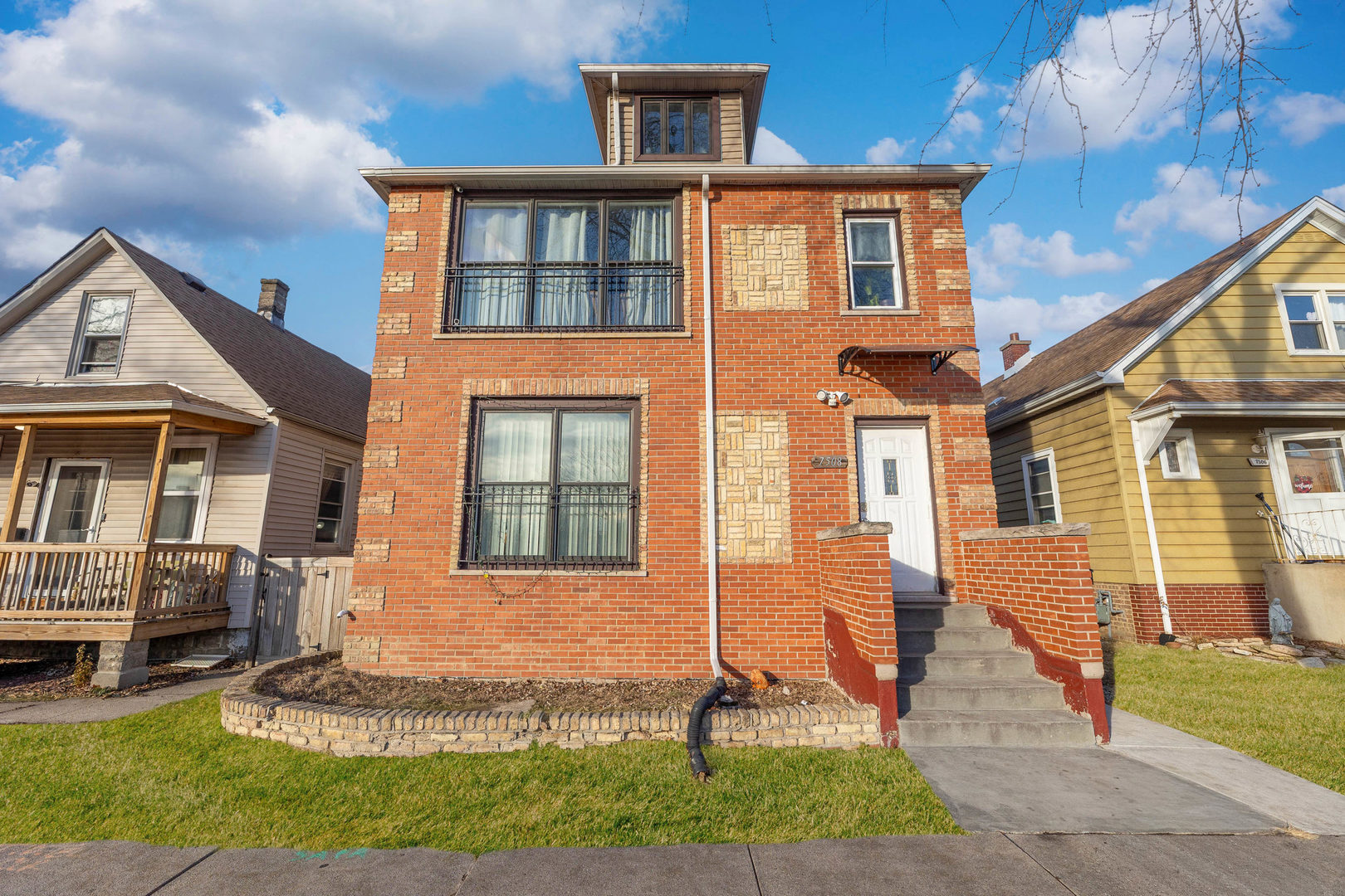7508 W 59th Street