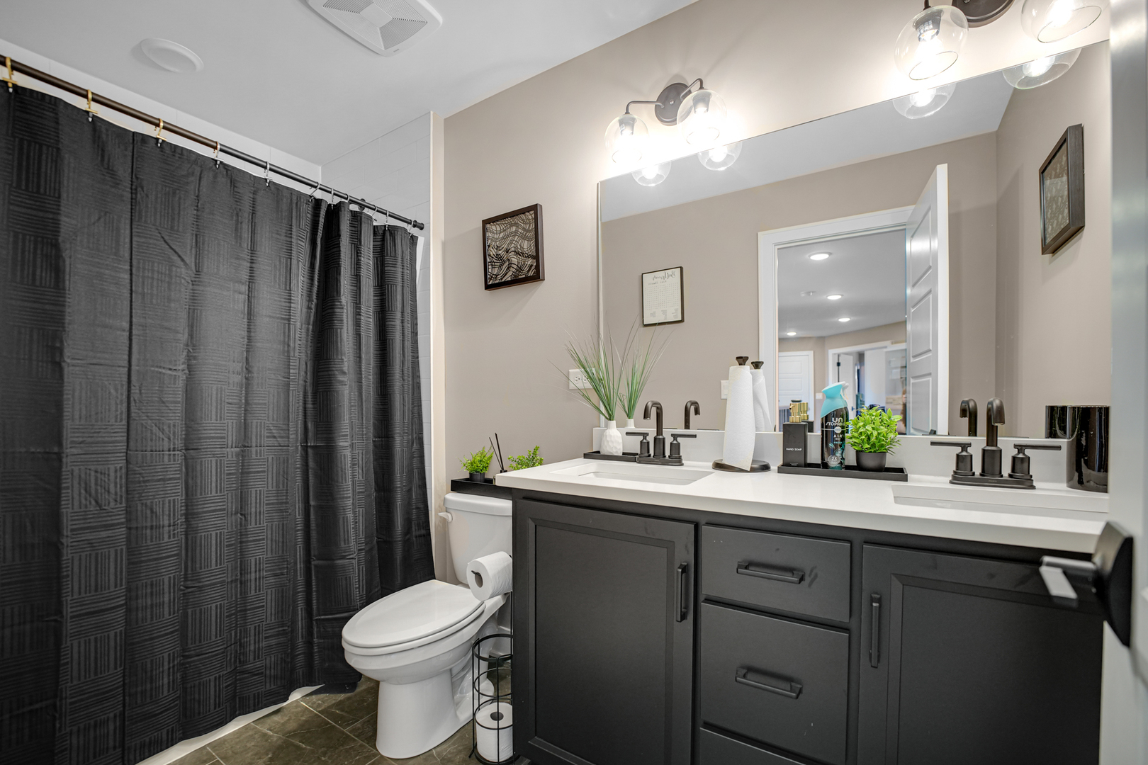 7831 NORTHWOODS Drive