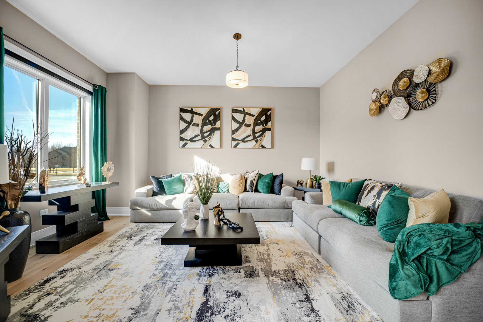 7831 NORTHWOODS Drive