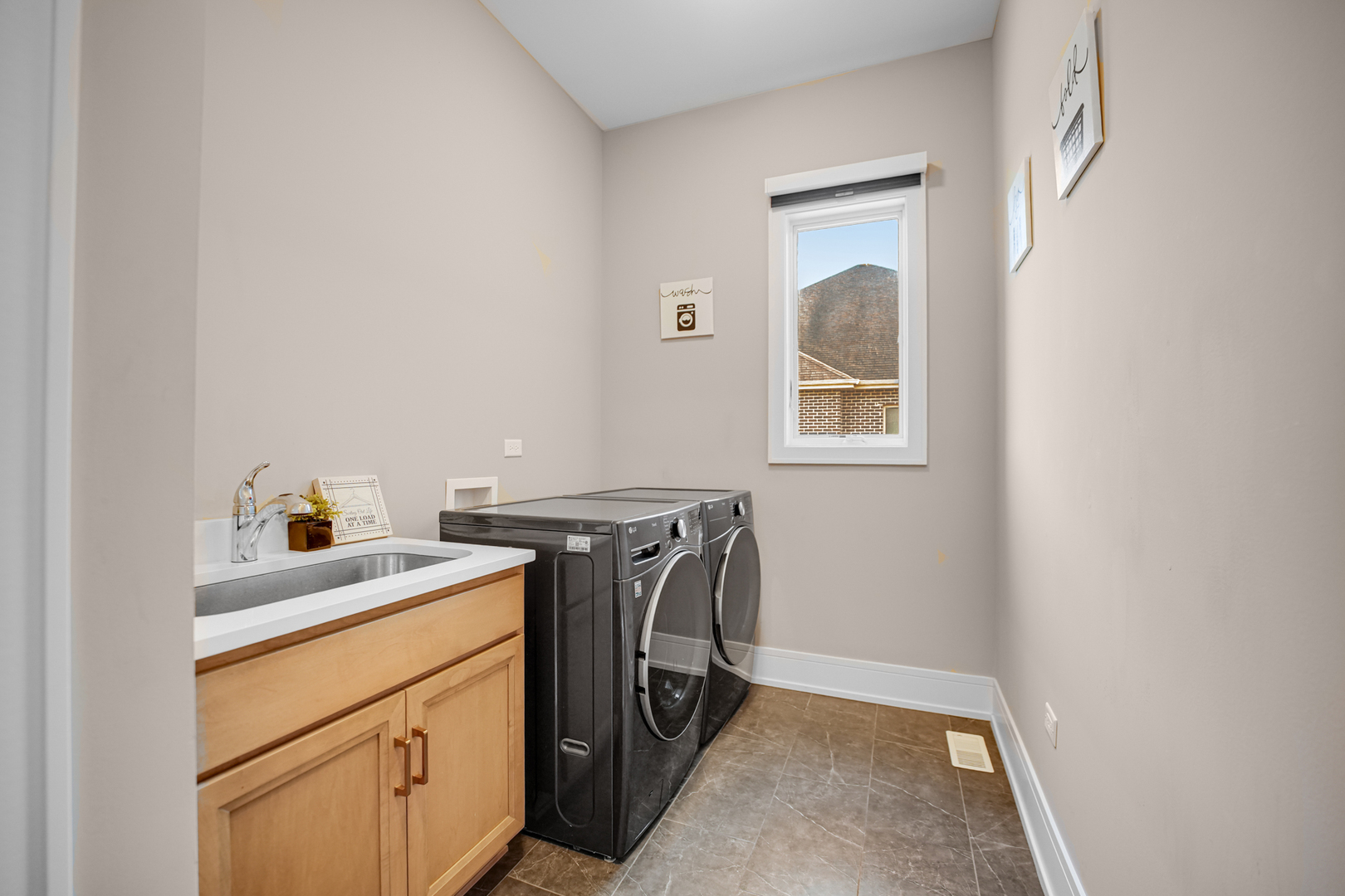 7831 NORTHWOODS Drive