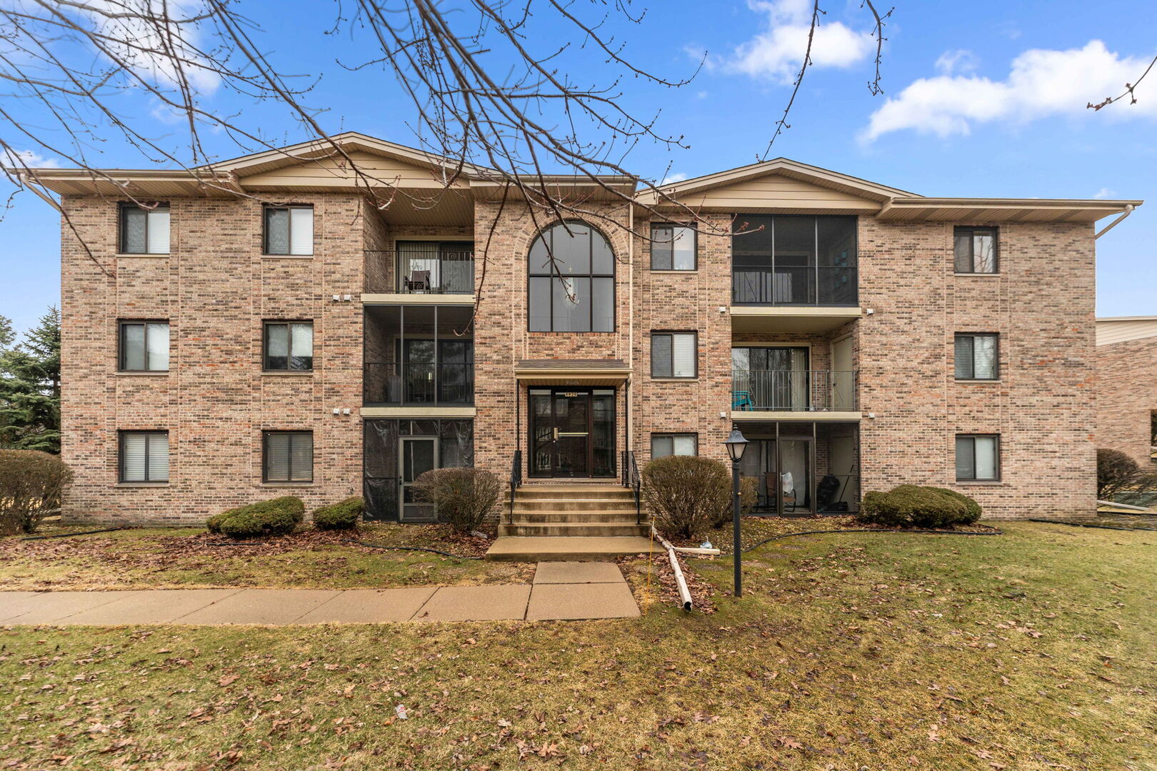 4926 134TH Street Unit: 204