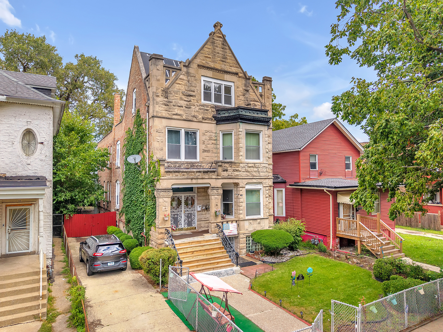 354 W Normal Parkway