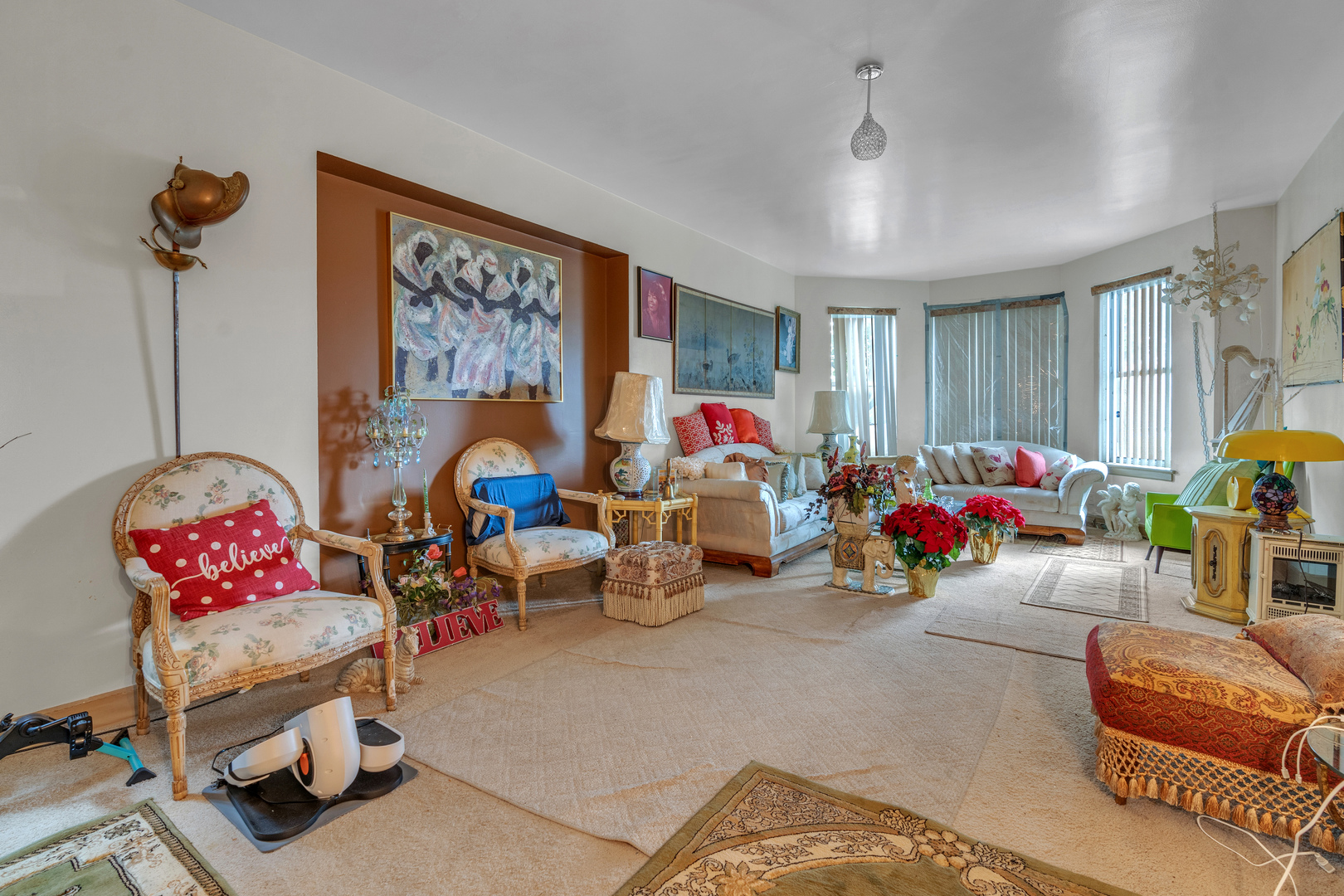 354 W Normal Parkway