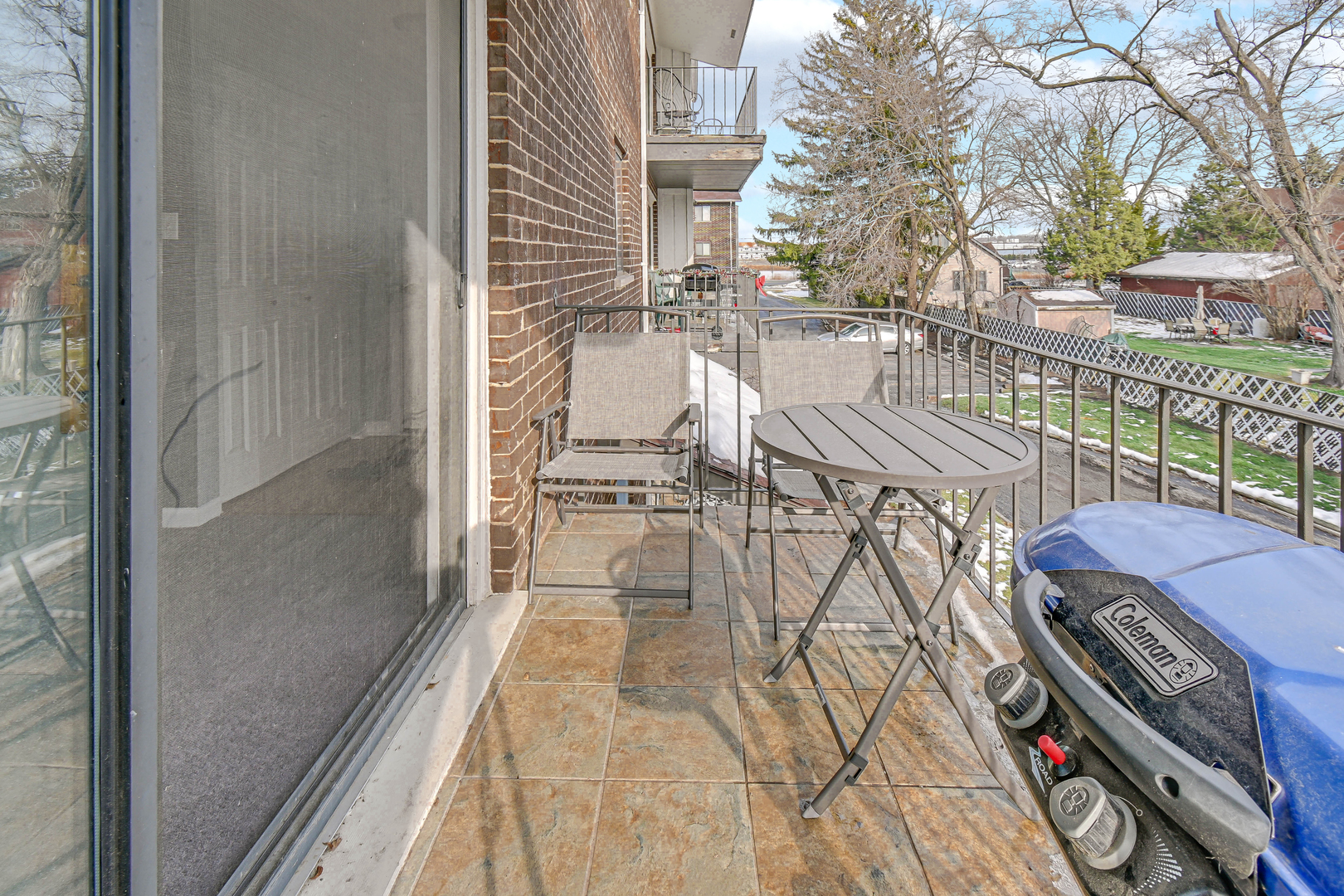 6335 175th Street Unit: 2S