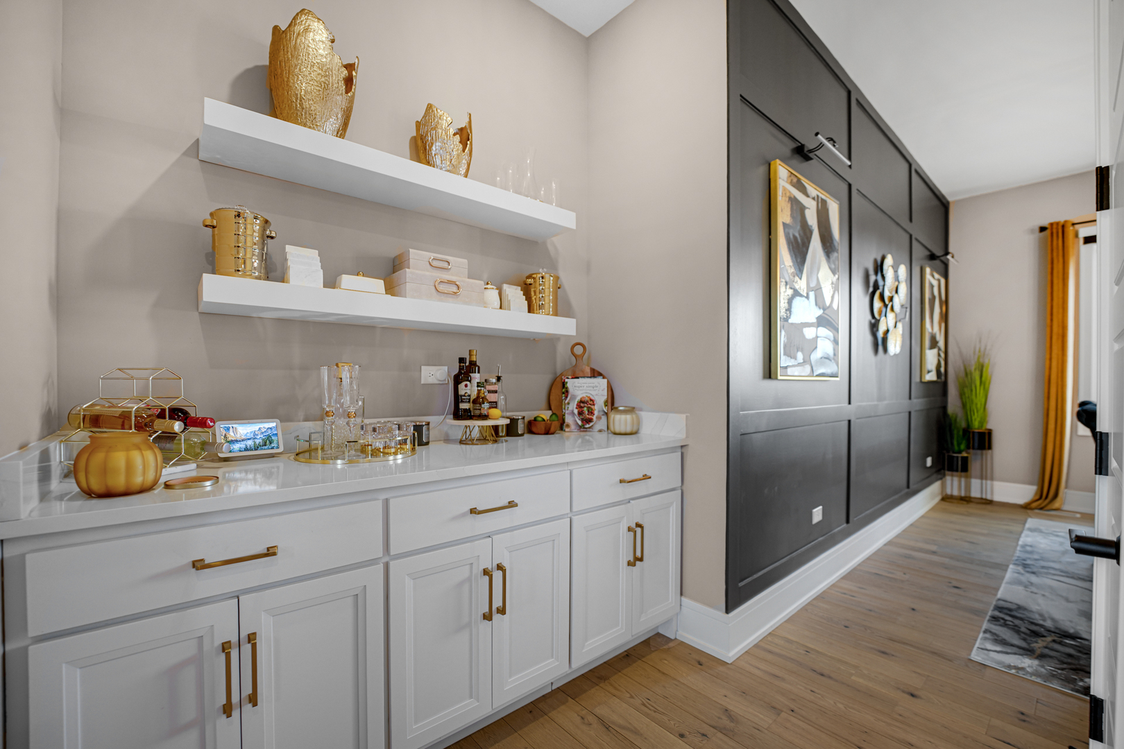 7831 NORTHWOODS Drive