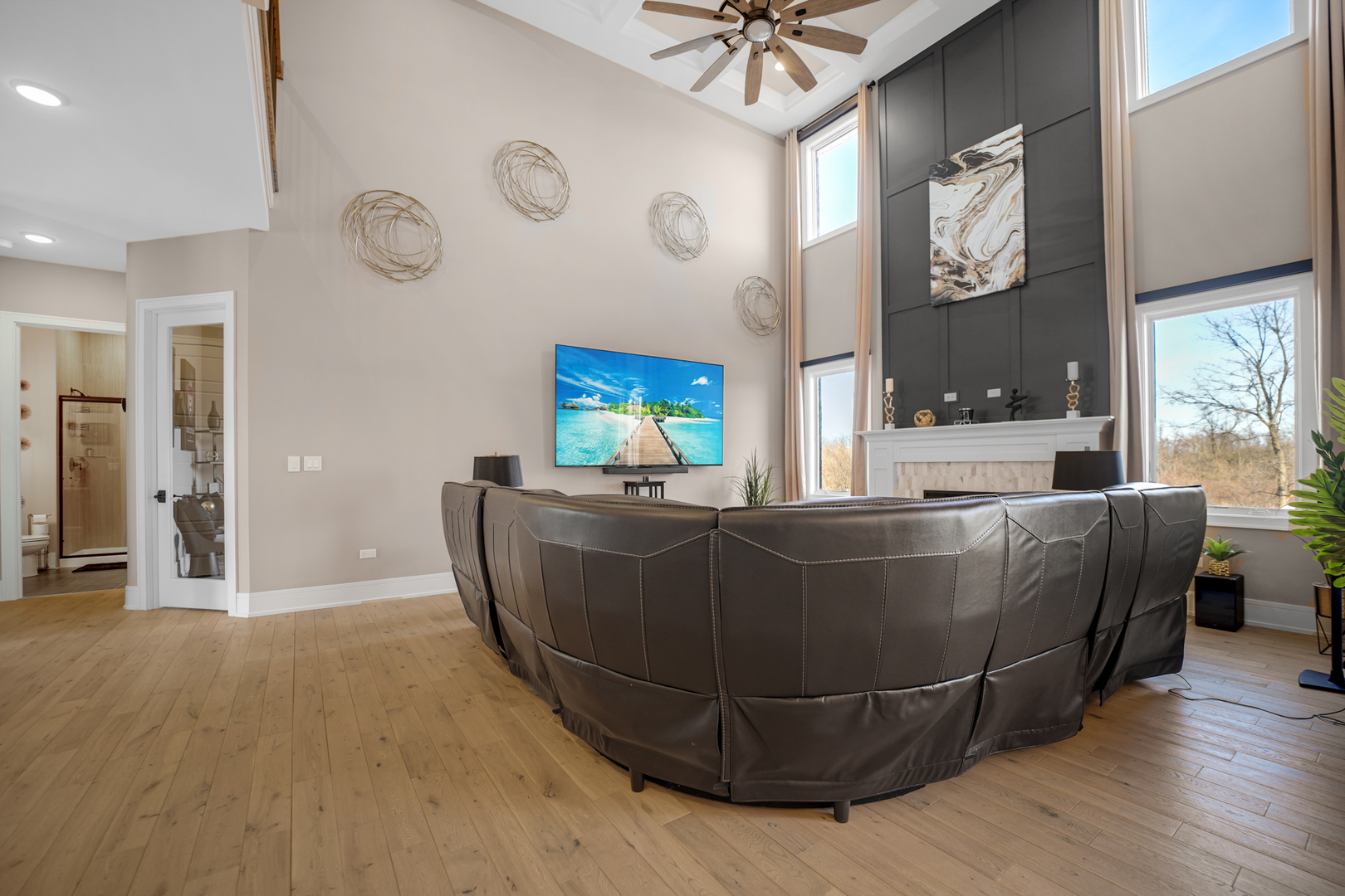 7831 NORTHWOODS Drive