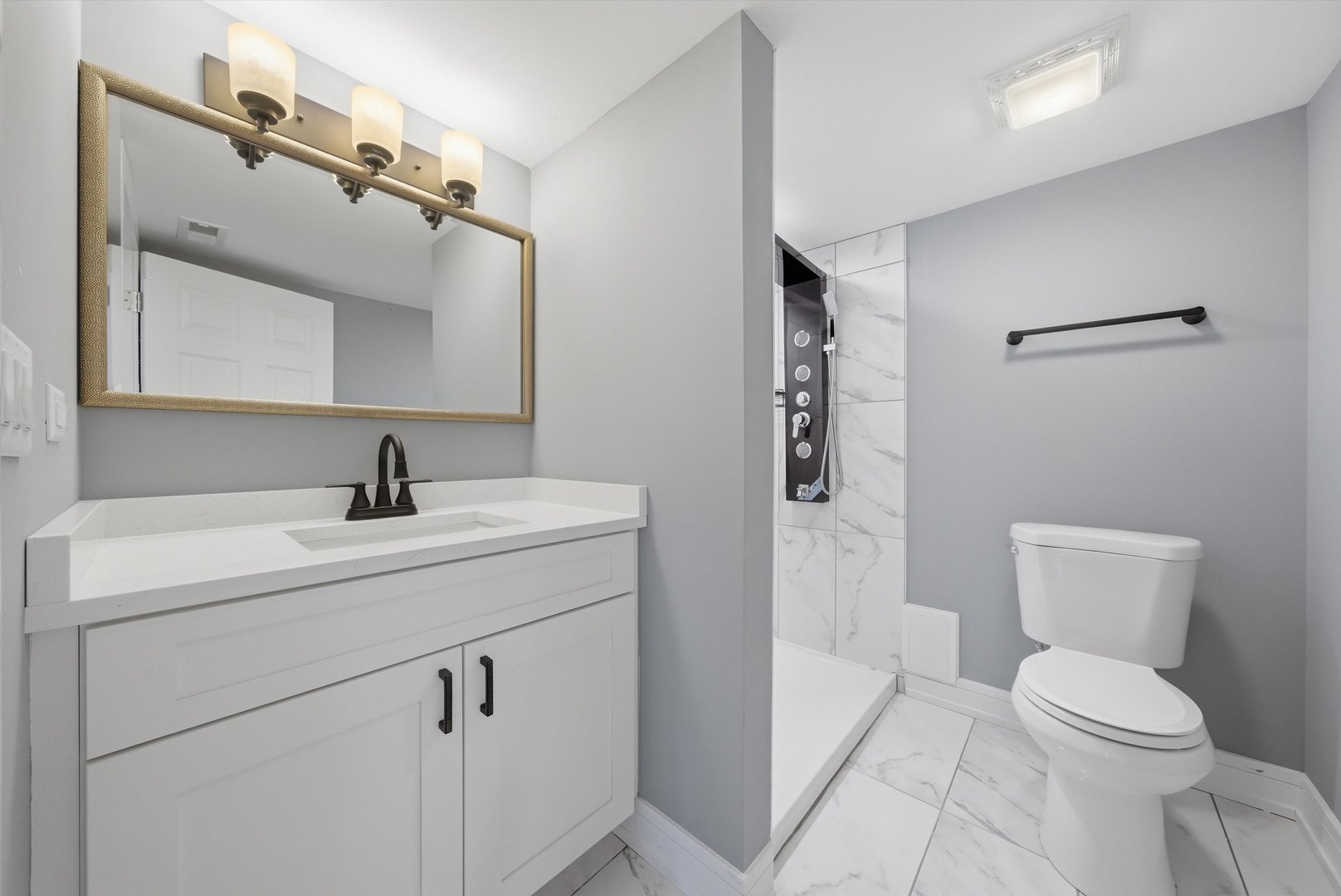 11354 S Harvard Avenue