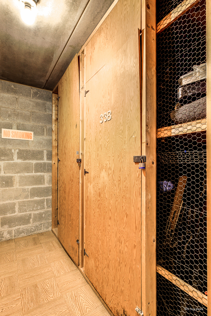 940 Holbrook Road Unit: 33B