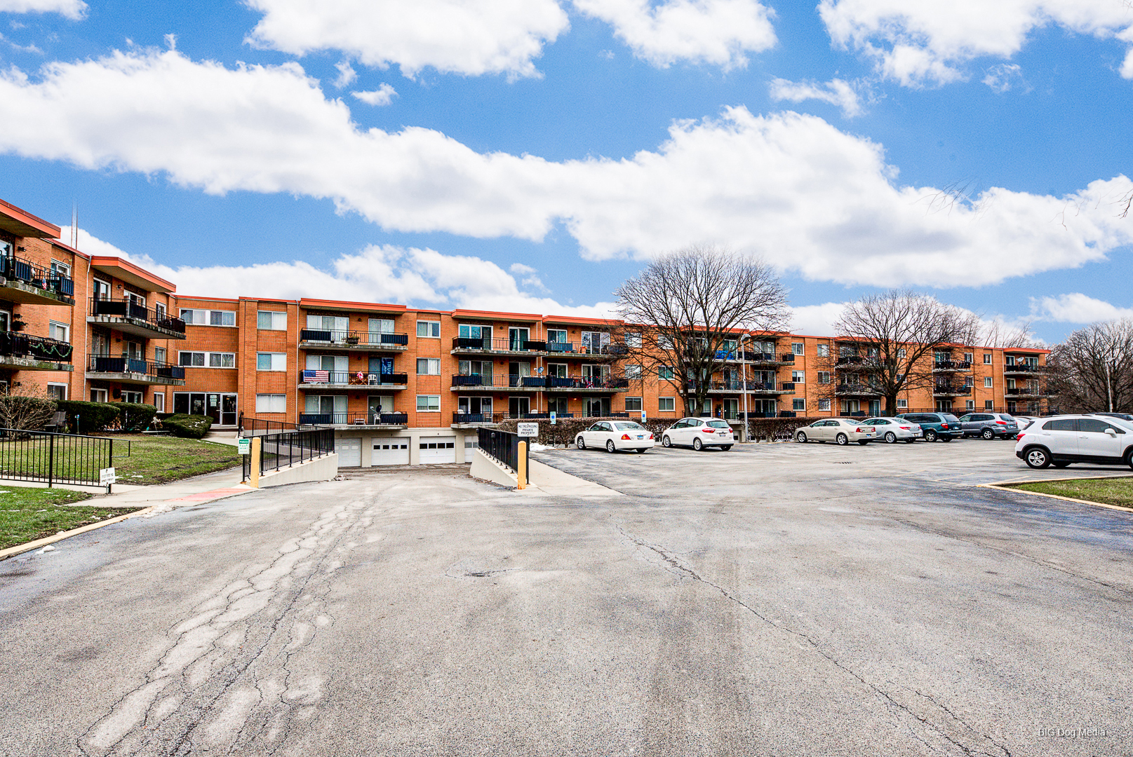940 Holbrook Road Unit: 33B