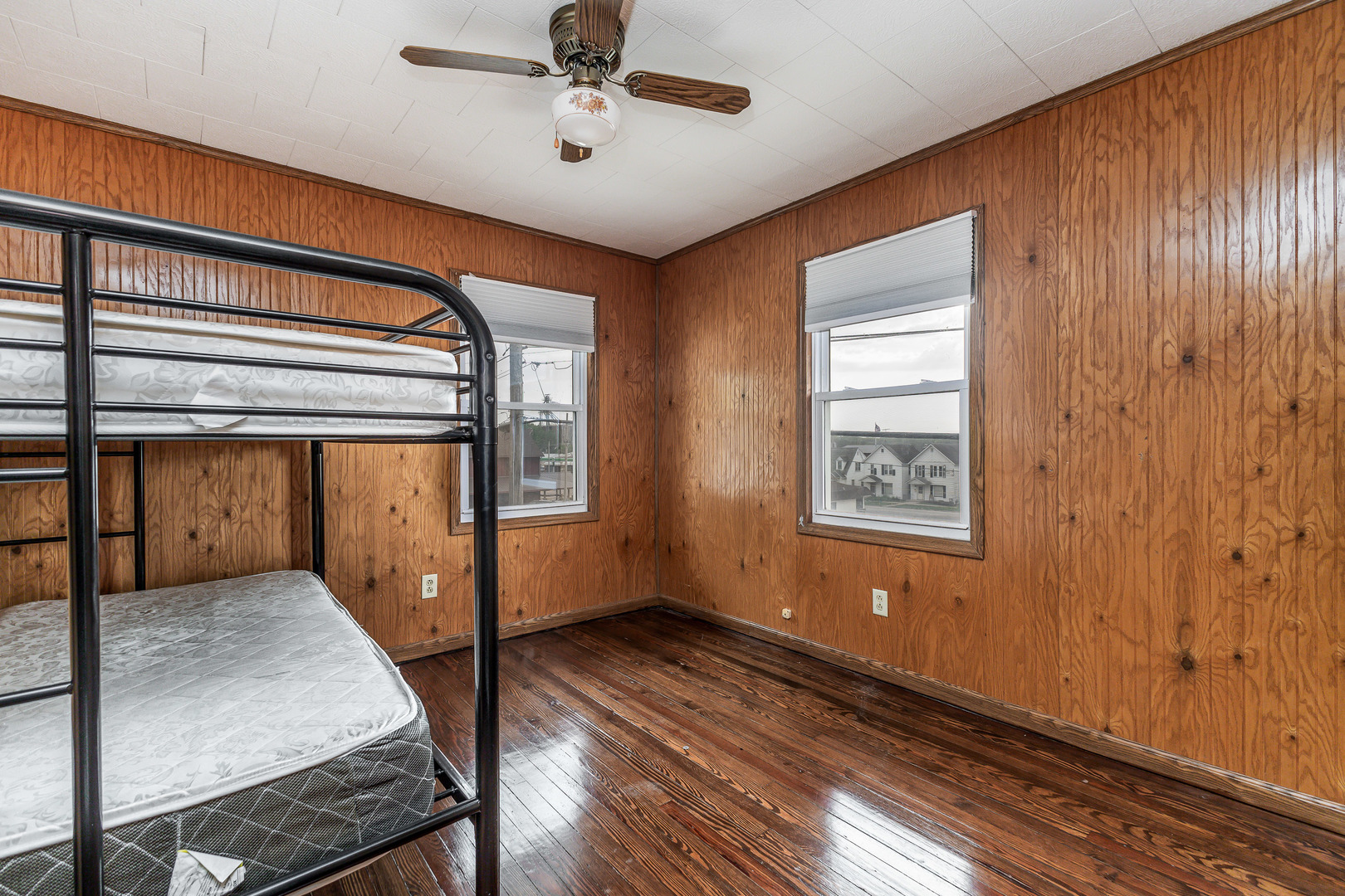 115 Van Buren Street