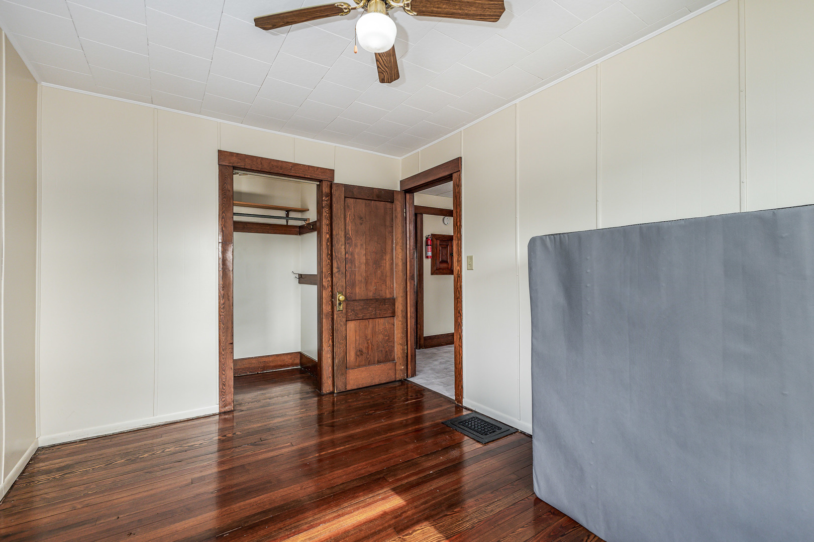 115 Van Buren Street