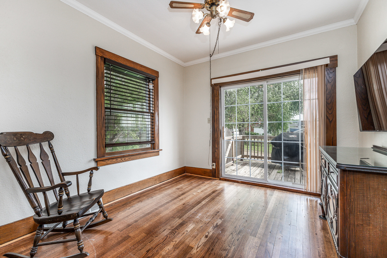 115 Van Buren Street