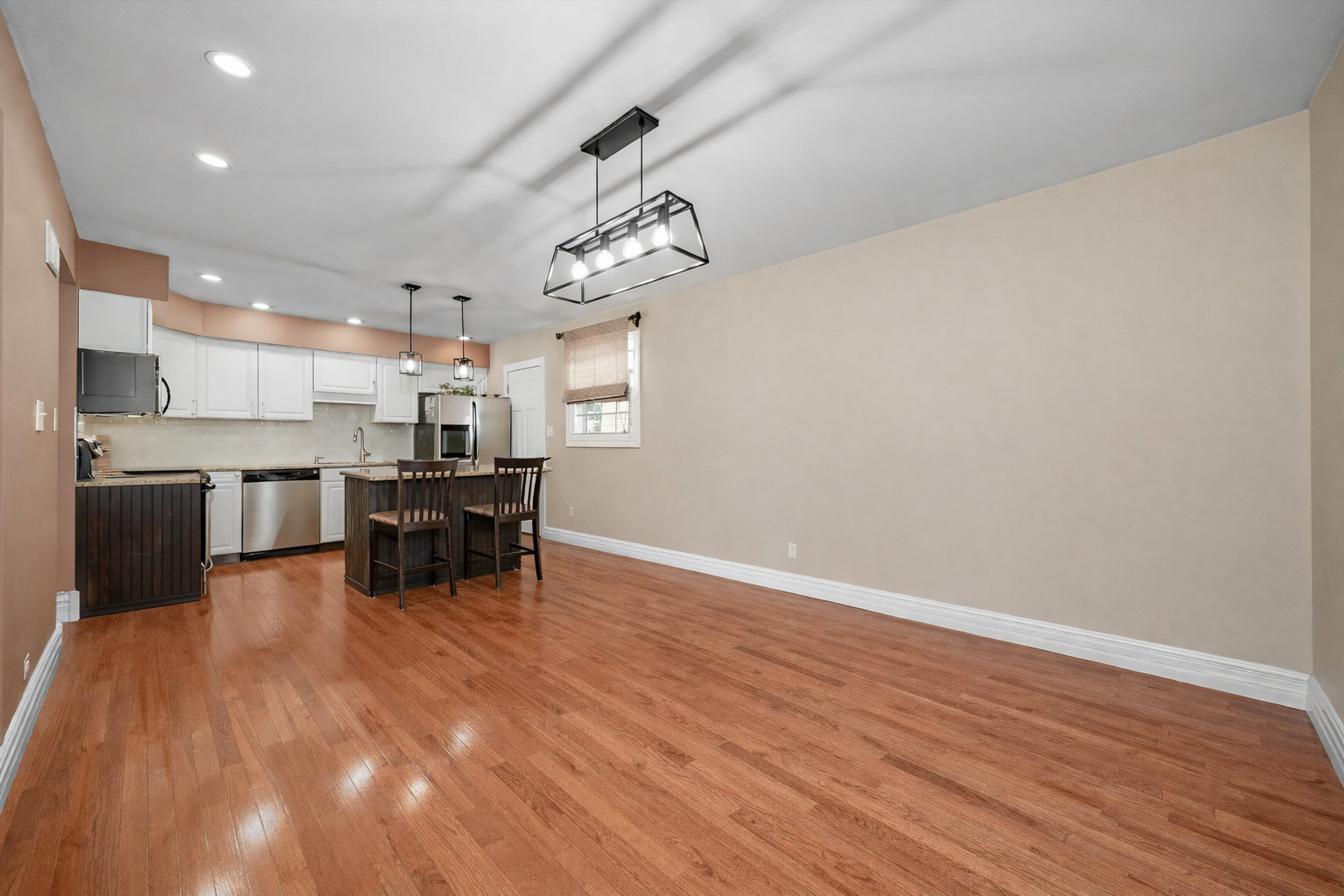 4407 Howard Avenue Unit: 2